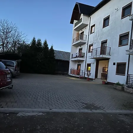 Un Apartament Deosebit, Aerisit, Ultracentral. Radauti Exterior photo